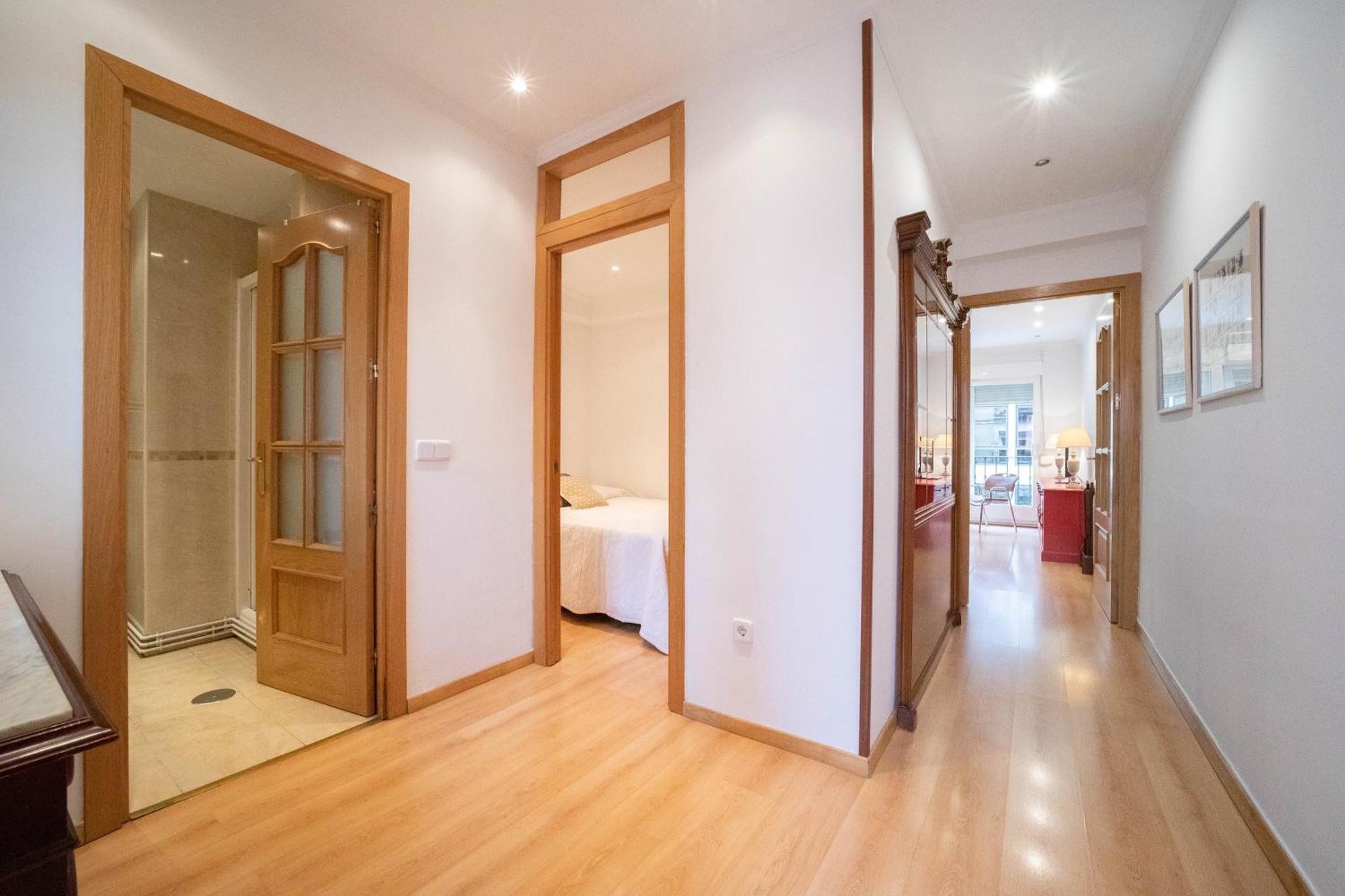 Apartamento Con Encanto Y Luz En Pleno Centro Madrid Exterior photo