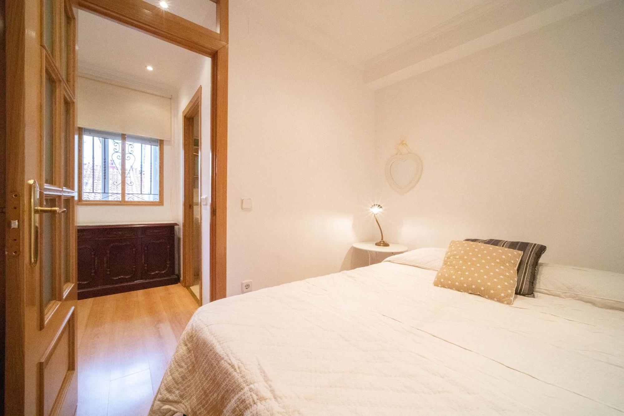 Apartamento Con Encanto Y Luz En Pleno Centro Madrid Exterior photo